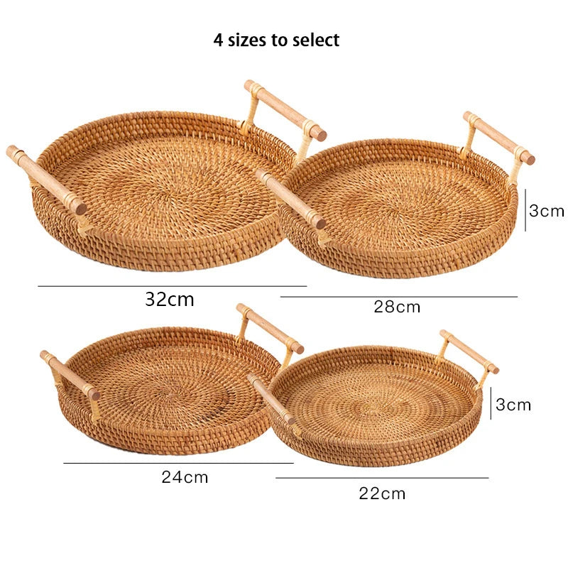 Handgewebtes Aufbewahrungstablett aus Rattan